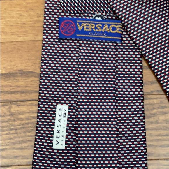 Vintage Versace tie - Picture 3 of 4